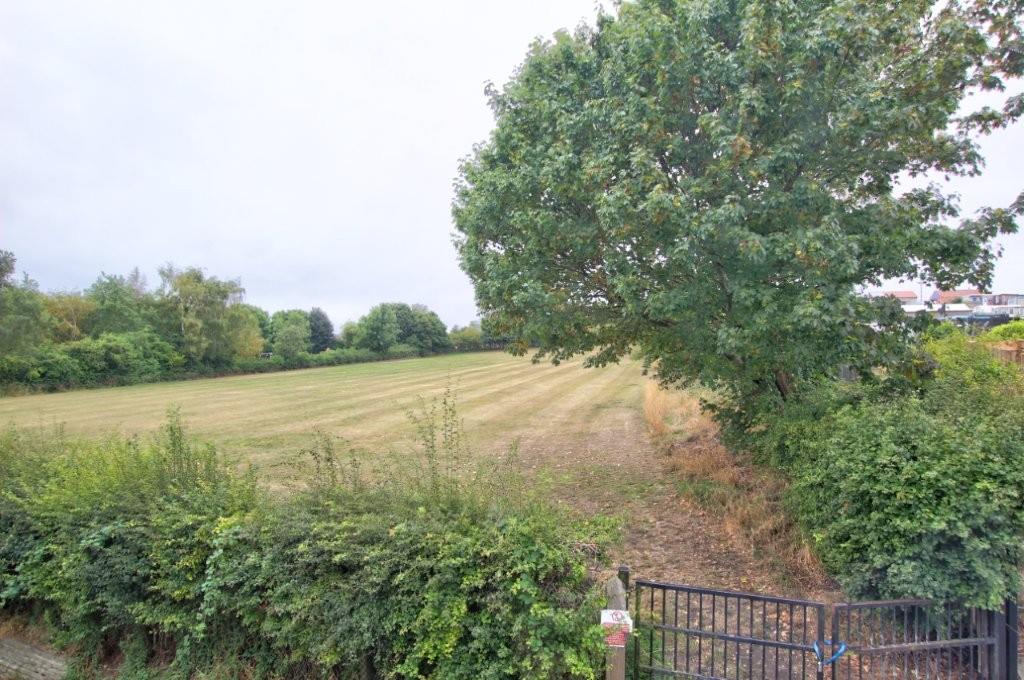 3 Bedroom House - End Terrace